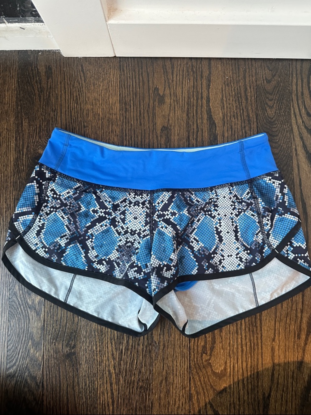 Lululemon Speed Short 2.5”